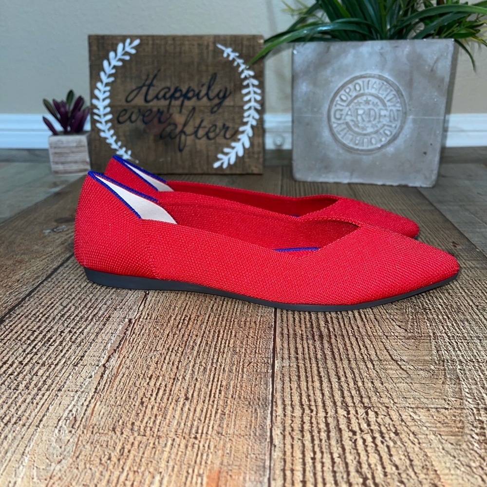 Red pointed toe ballet flats